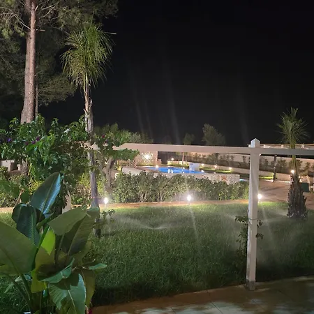 بيت للعطل Monti